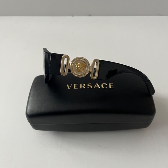 Versace VE4361 53mm sunglasses - Picture 2 of 3
